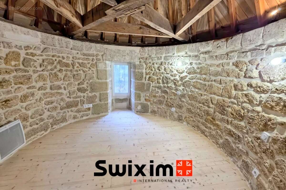 Maison de charme de 115 m² à Talais - photo 11