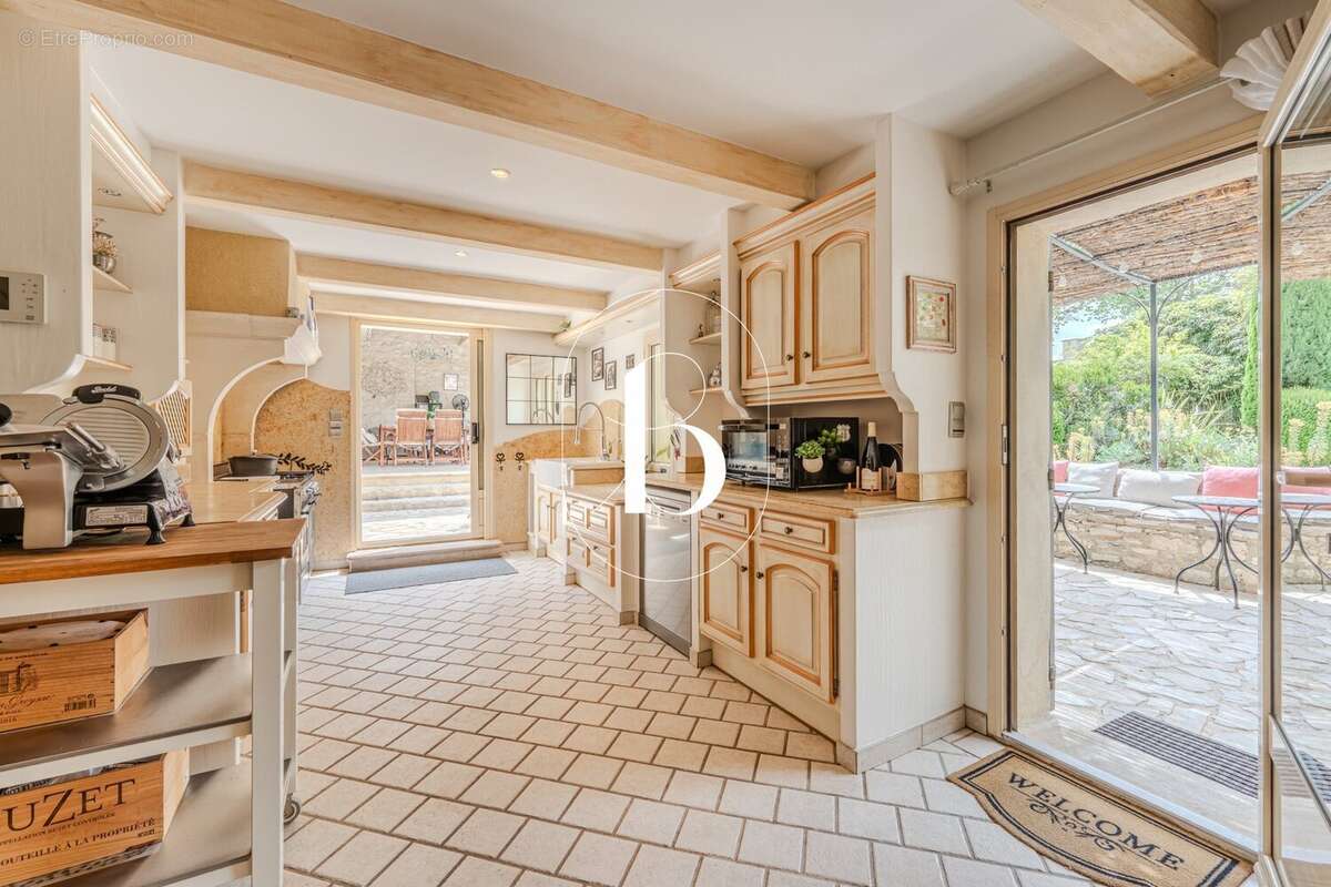 Maison à UZES