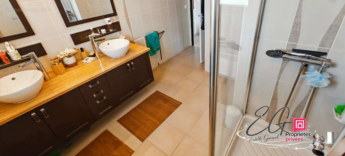 VILLEGLY : Villa de plain-pied avec piscine et jacuzzi - photo 14