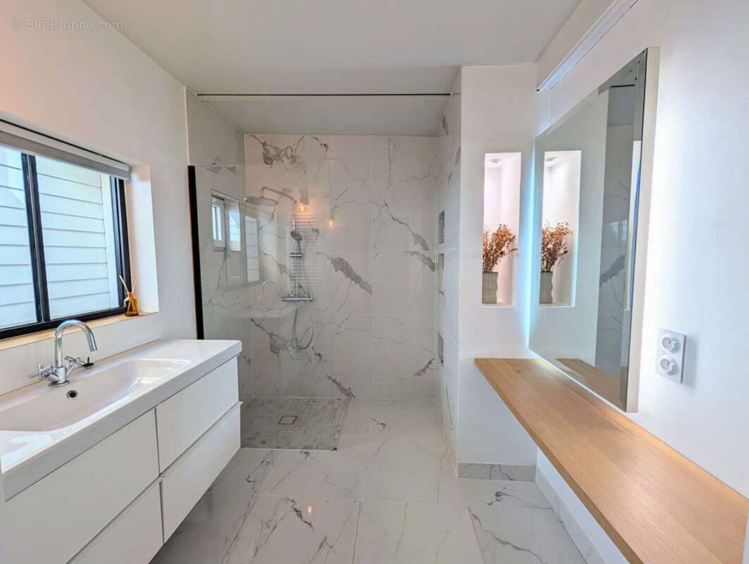 Maison à DEUIL-LA-BARRE