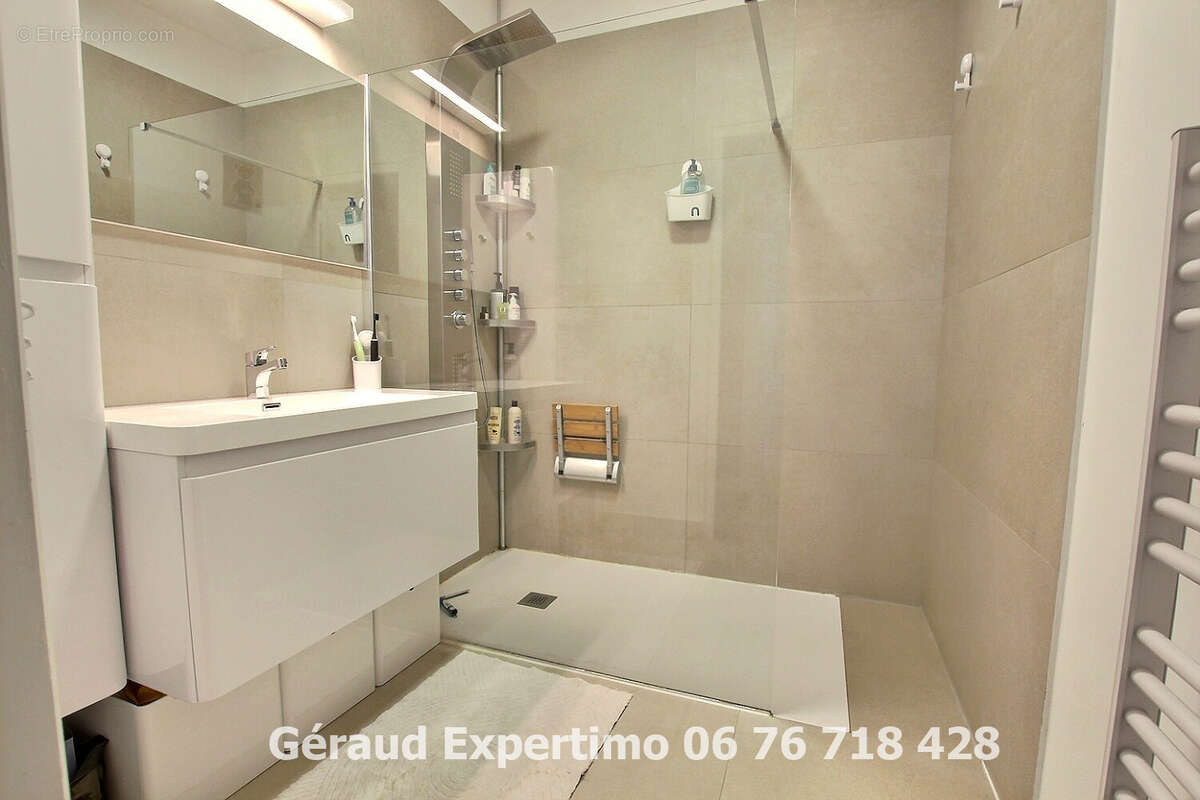 Appartement familial avec terrasses et stationnement  Tout Aix à pied - photo 9