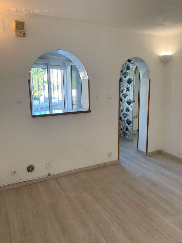 Blagnac Hyper Centre Maison divisée en 2 Appartements T2  + GARAGE - photo 9