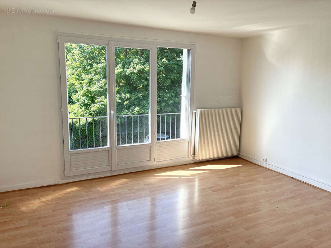 Appartement à GROSLAY