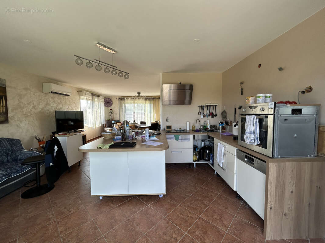 Maison à POIX-DE-PICARDIE