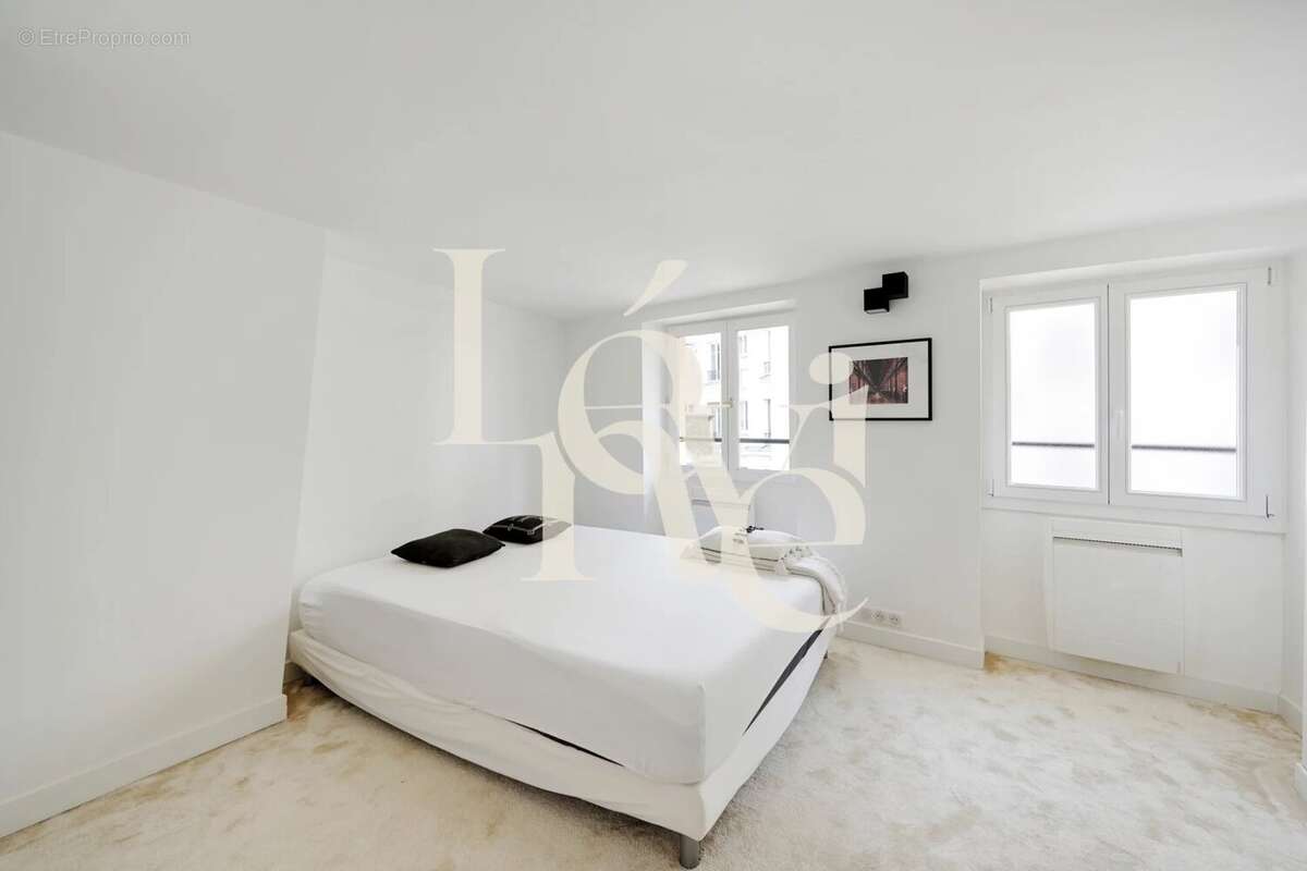 Appartement à PARIS-5E