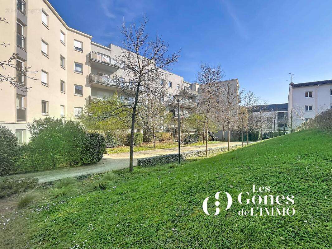 Appartement à TASSIN-LA-DEMI-LUNE