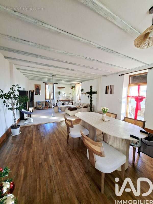 Maison 154 m² à Laprade  - photo 3
