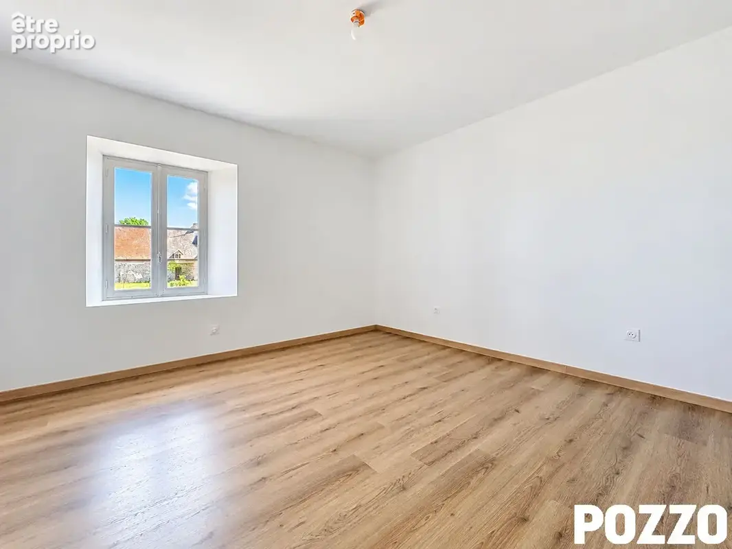 Maison entièrement rénovée avec du terrain et des dépendances proche Bréhal (50290) - photo 9