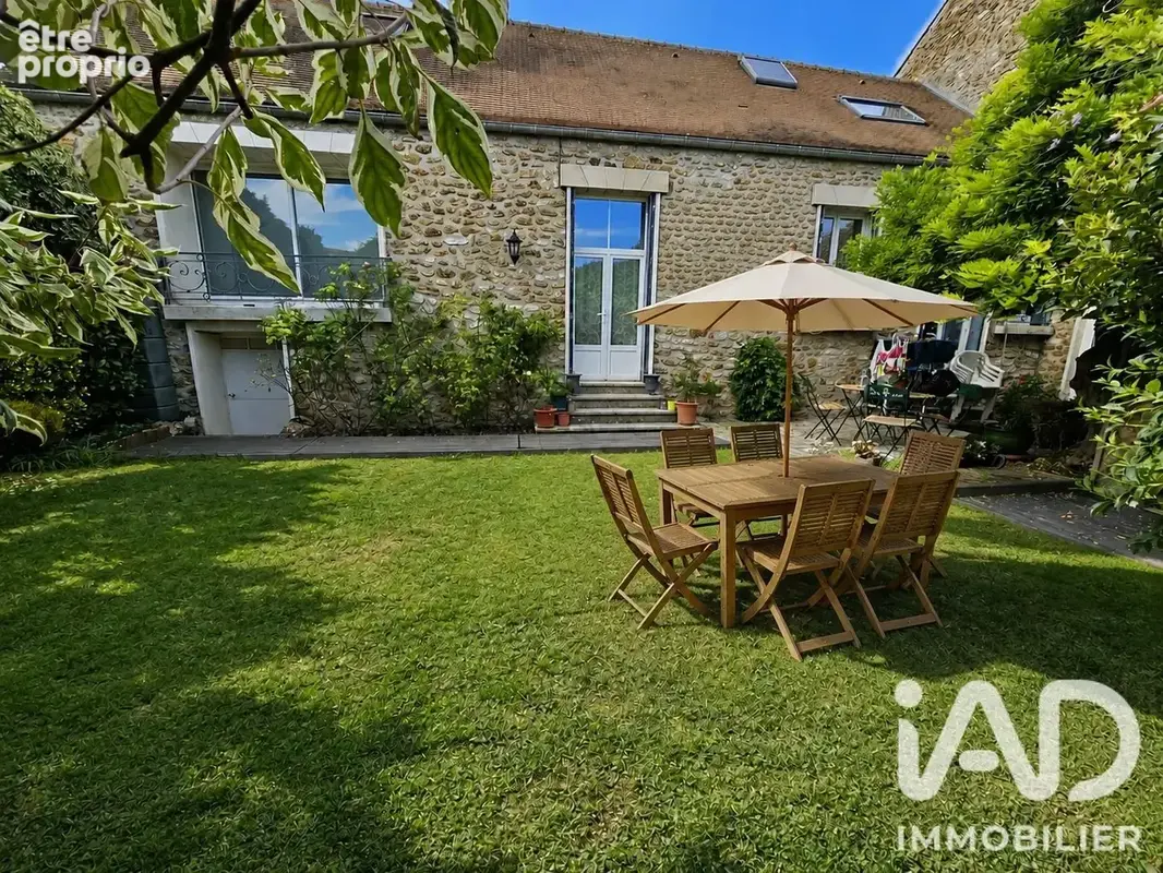 Photo 1 - Maison à AVRAINVILLE