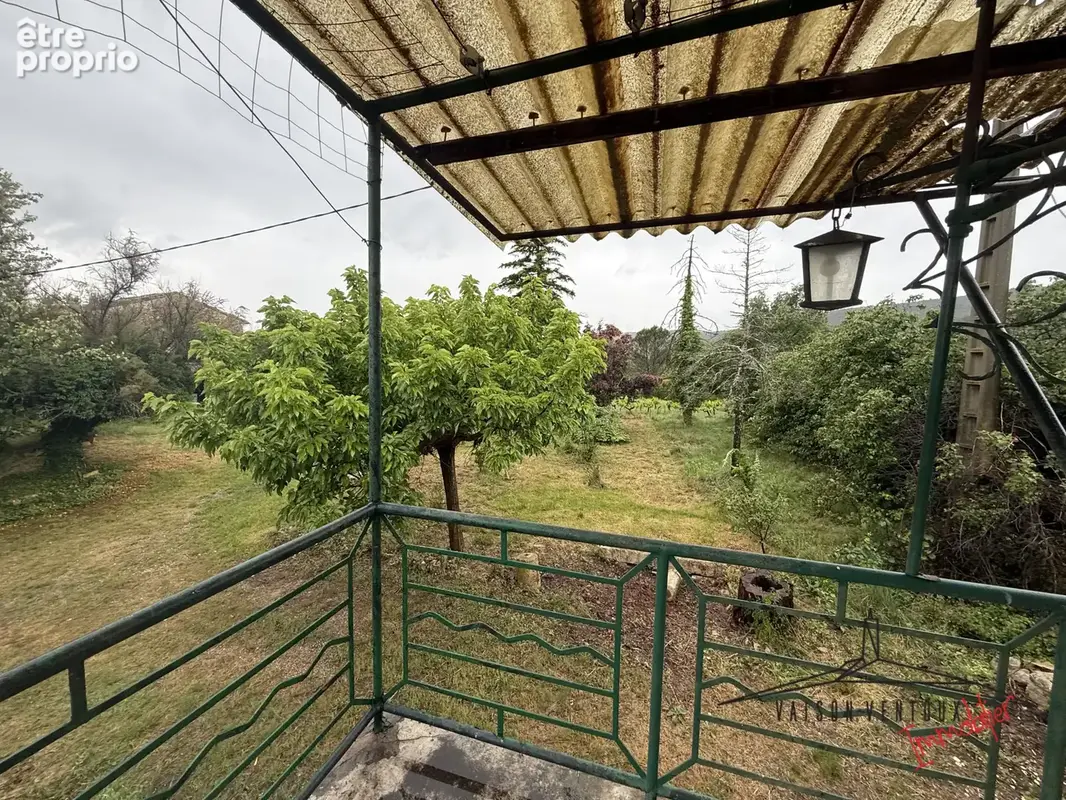 Maison sur terrain 1431 m2 - photo 8
