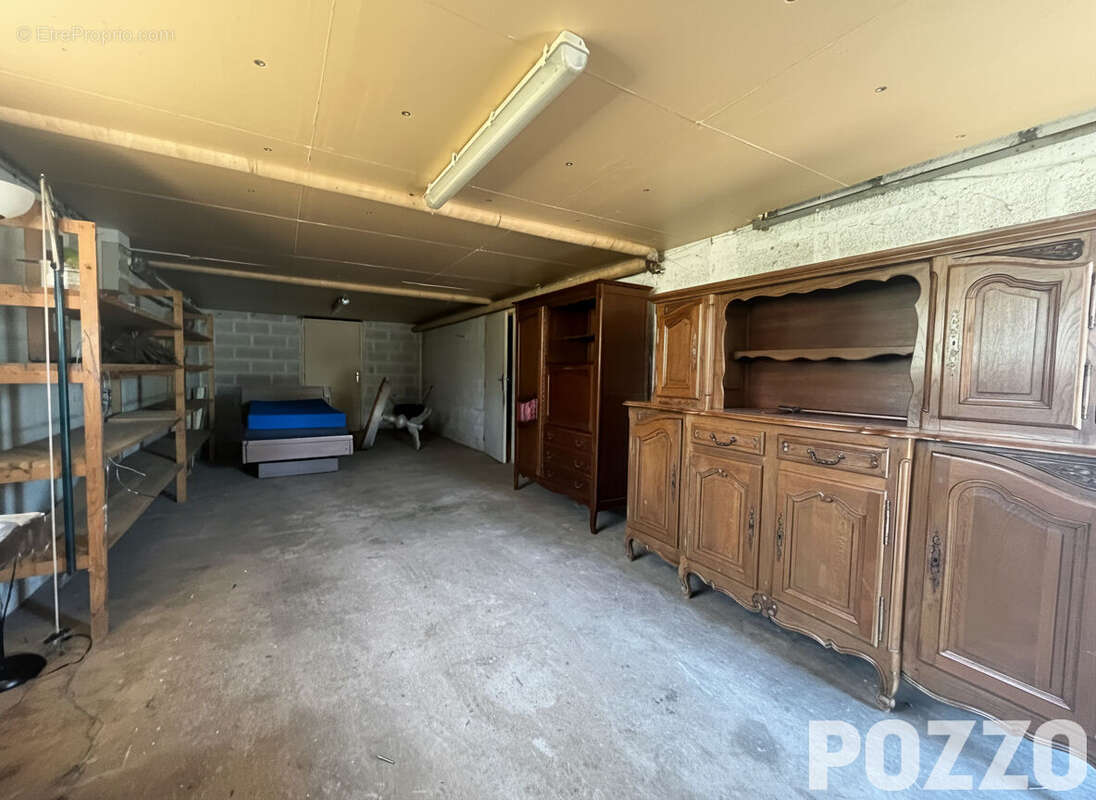 A Vendre - Saint Hilaire Du Harcouet - Maison 6 pièce(s) 114 m² - Vie de plain-pied - Proximité des services - photo 18