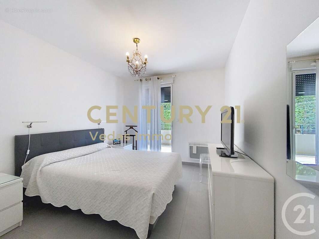 Appartement à SAINT-JEAN-DE-VEDAS