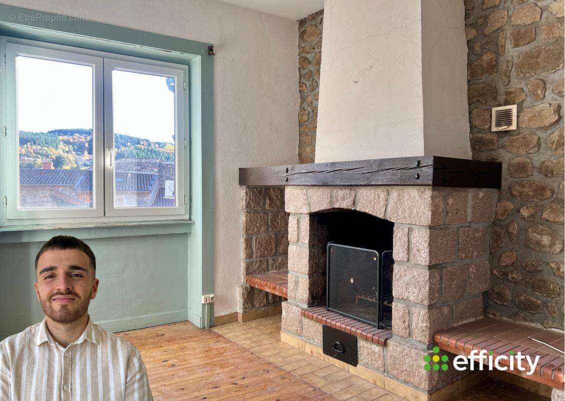 Appartement à LURIECQ