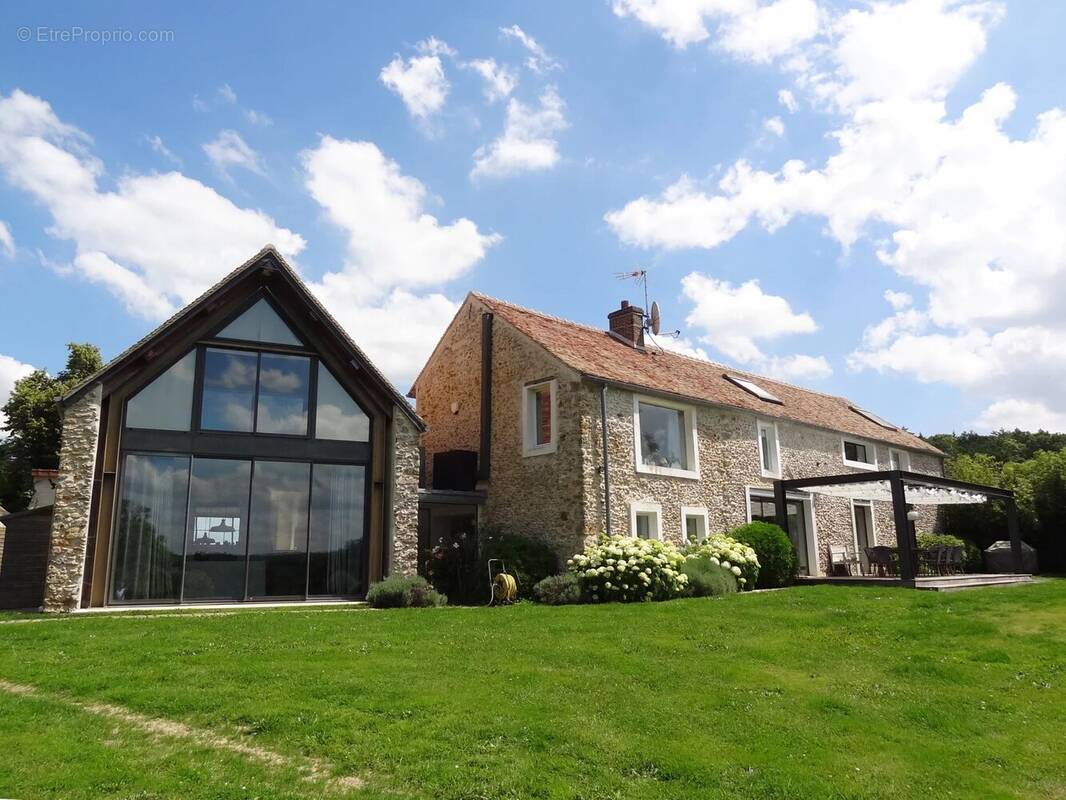 Maison à MONTFORT-L&#039;AMAURY