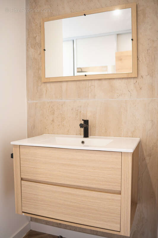 Appartement T3 lumineux 75 m2 centre-ville proche quais - photo 15