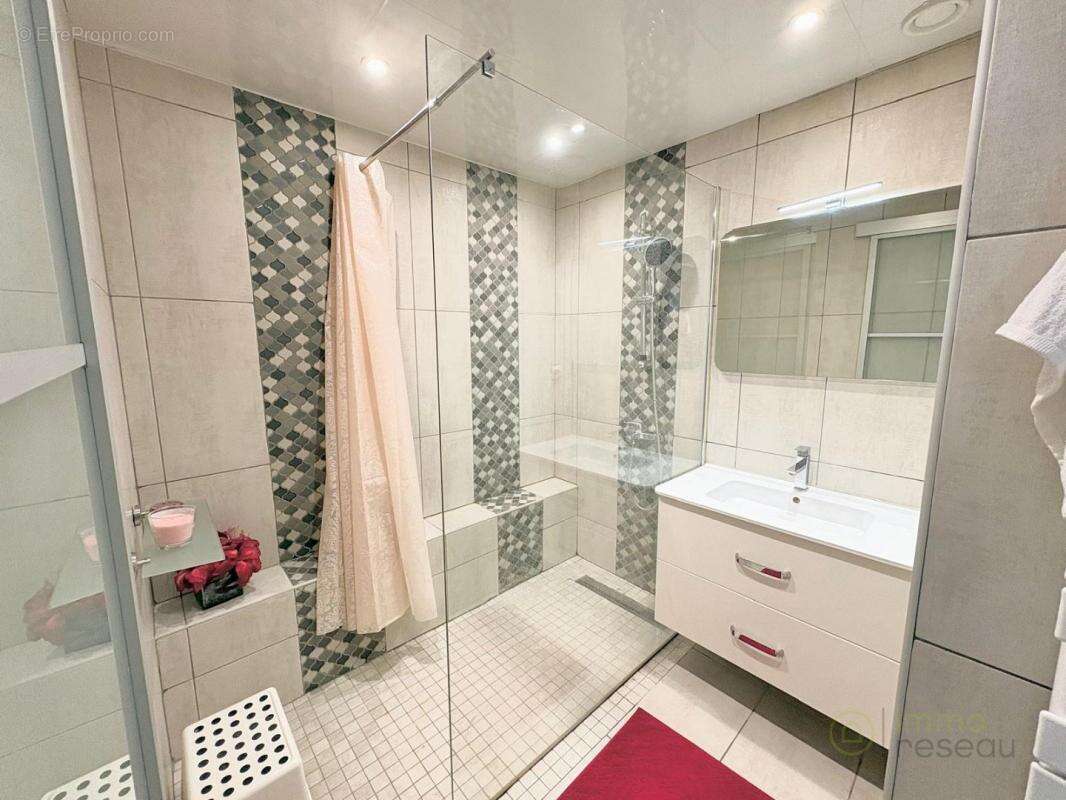 Maison à ROISSY-EN-BRIE