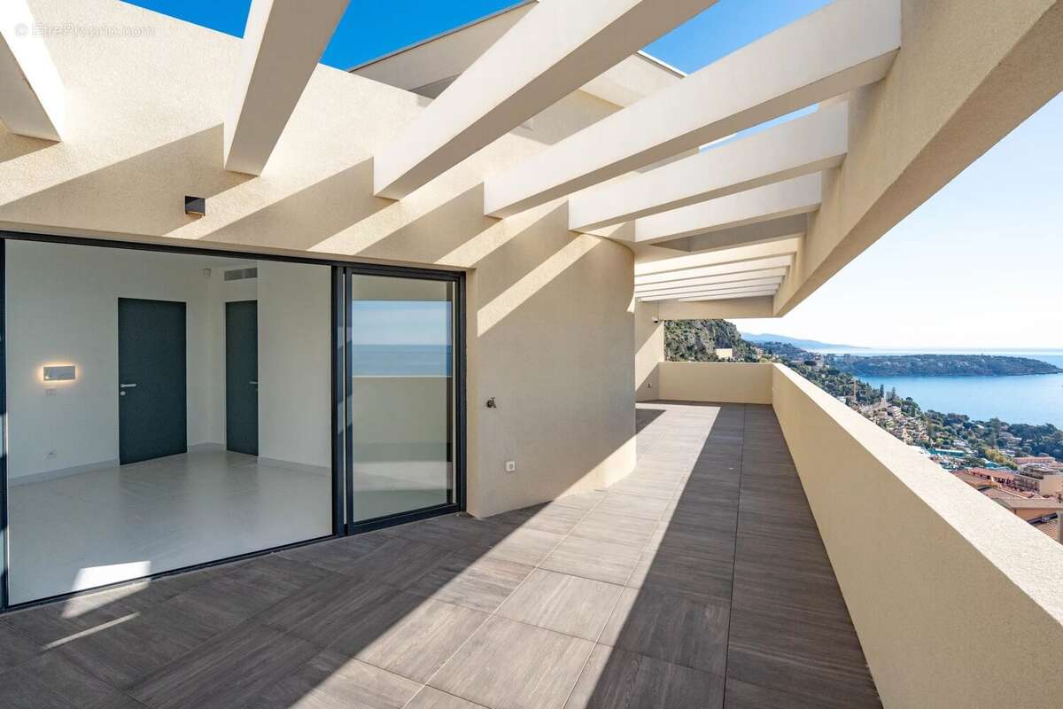 Appartement à BEAUSOLEIL