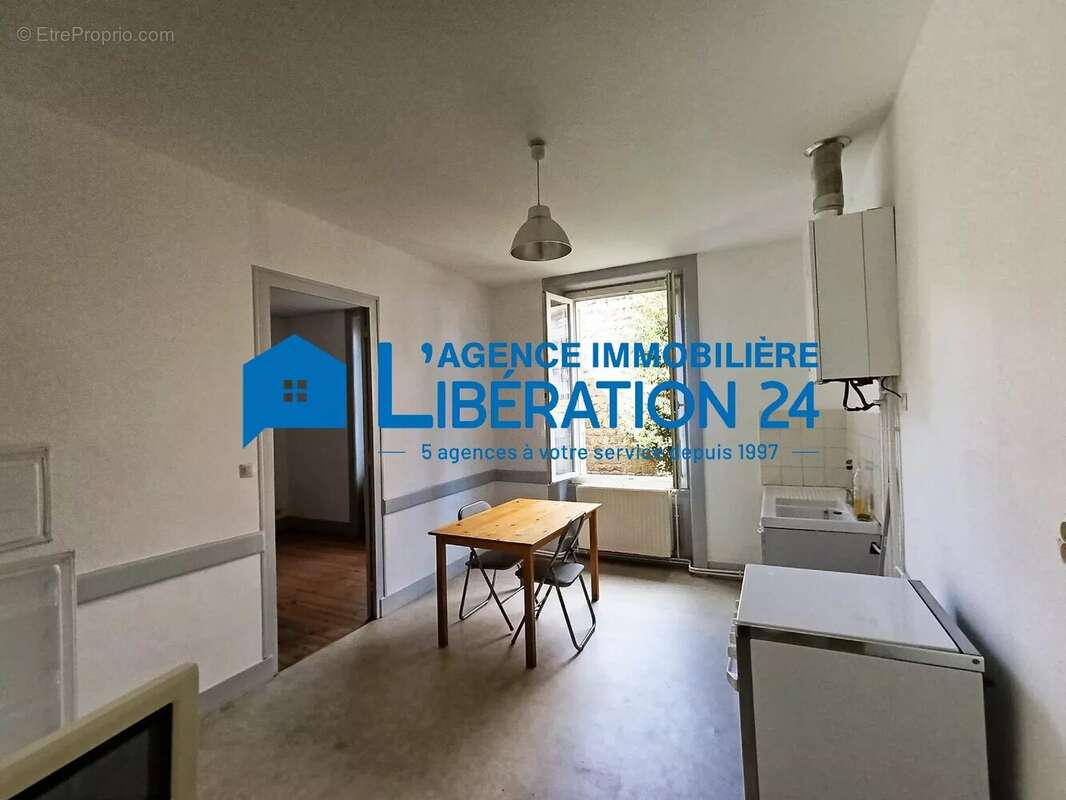 Appartement à SAINT-ETIENNE