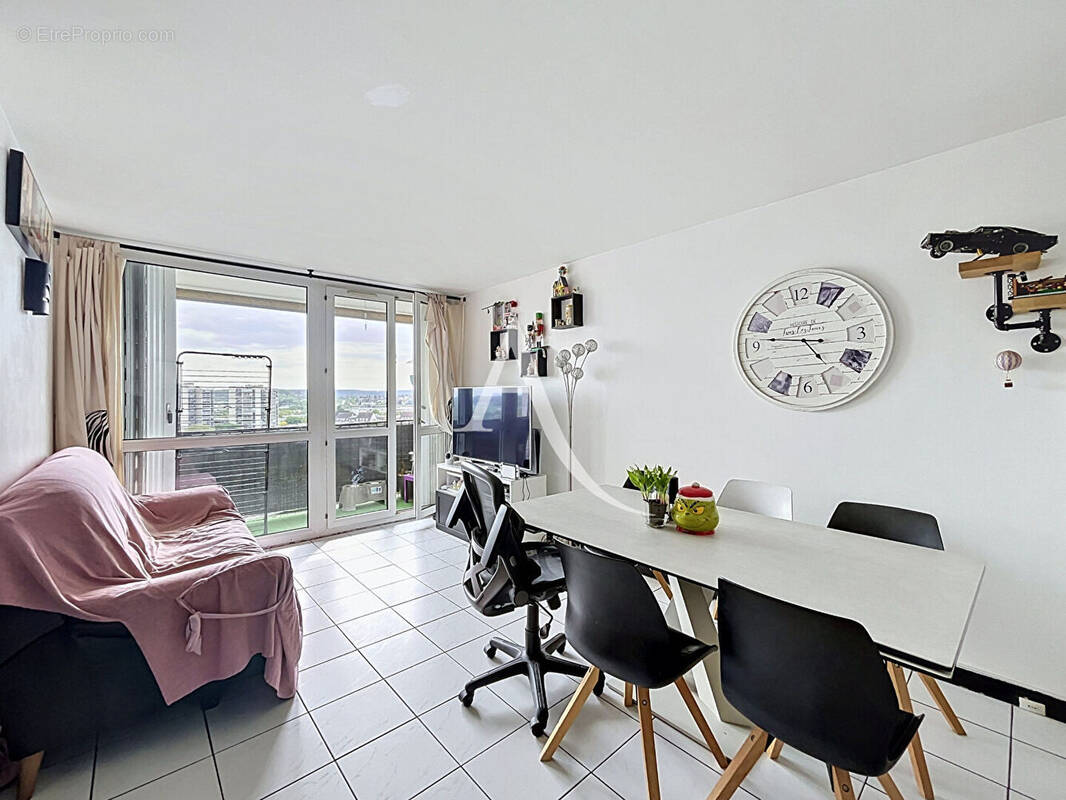 Appartement à MASSY