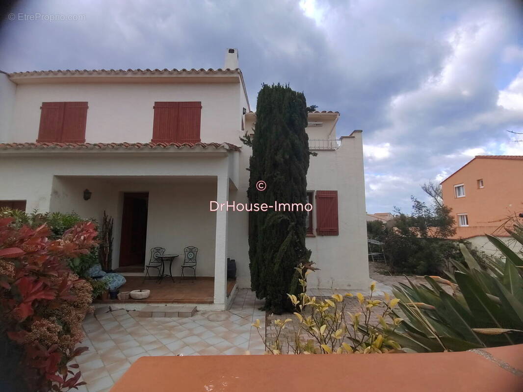 Maison à SAINT-CYPRIEN