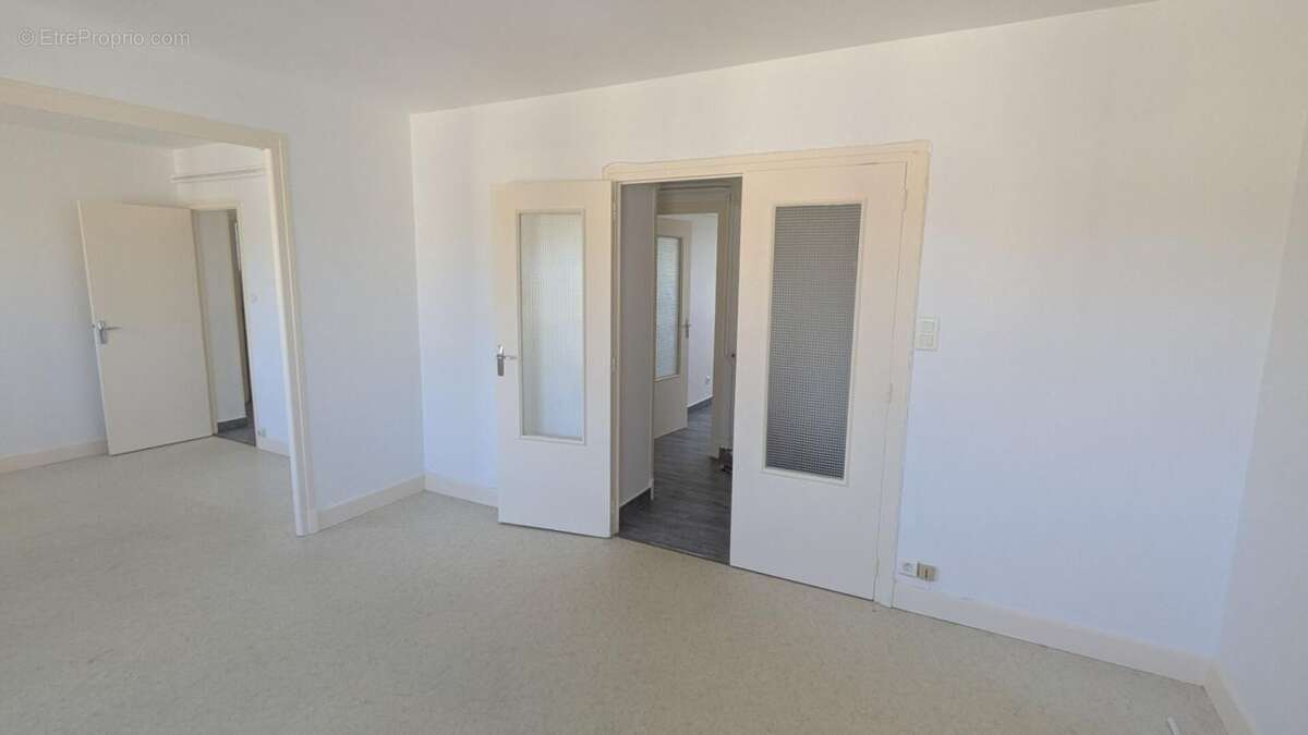 Appartement à VARENNES-SUR-ALLIER