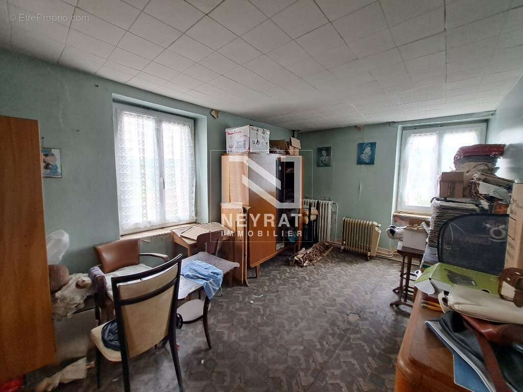 Maison à EPINAC