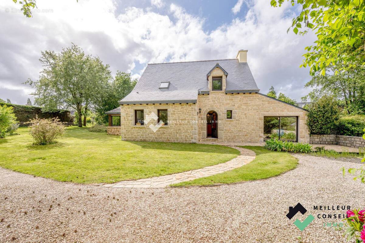 Maison à SAINT-JULIEN