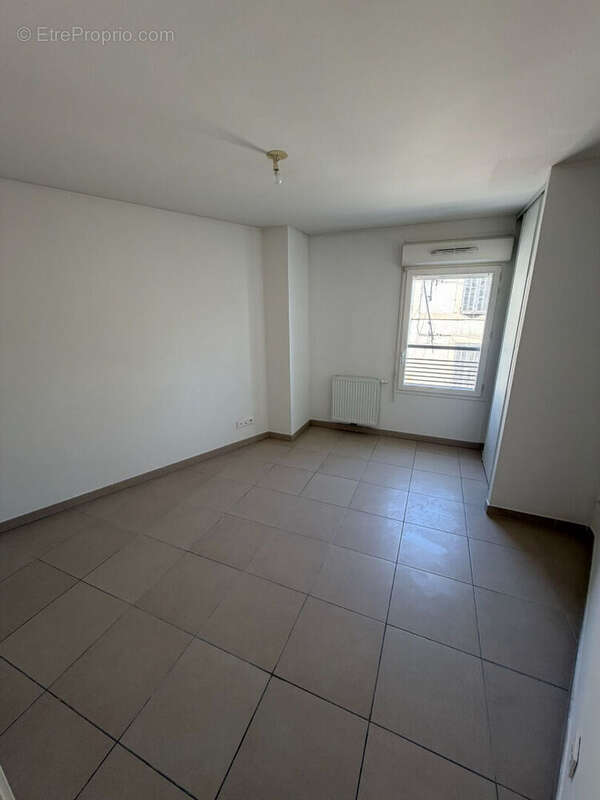 Appartement à SALON-DE-PROVENCE