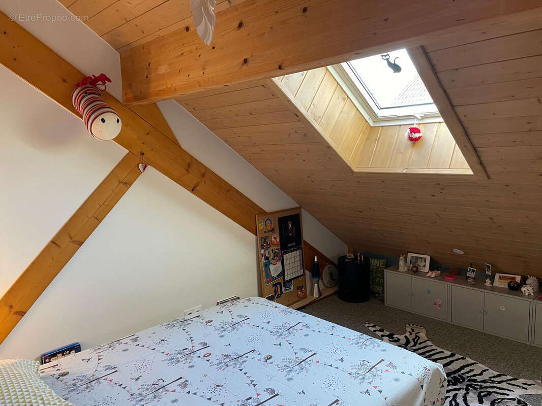 Maison à PREVESSIN-MOENS