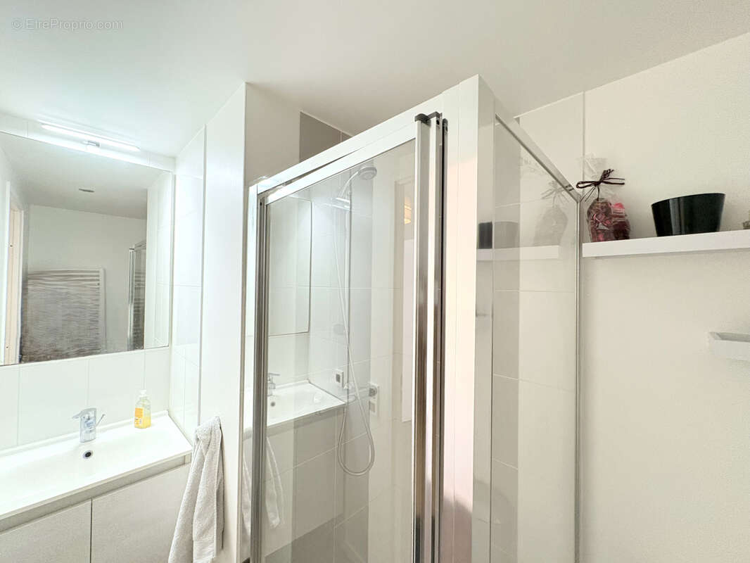 Appartement à CHENNEVIERES-SUR-MARNE