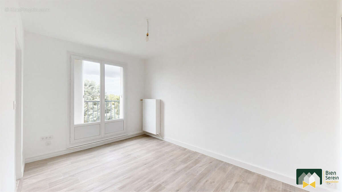 Appartement à LUCE