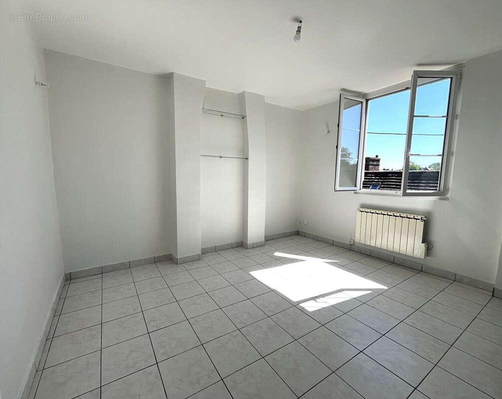 Appartement à NEUILLY-EN-THELLE