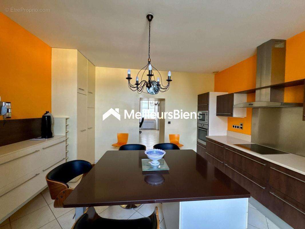 Appartement à LAVAL