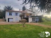 Maison à SAINT-GELAIS