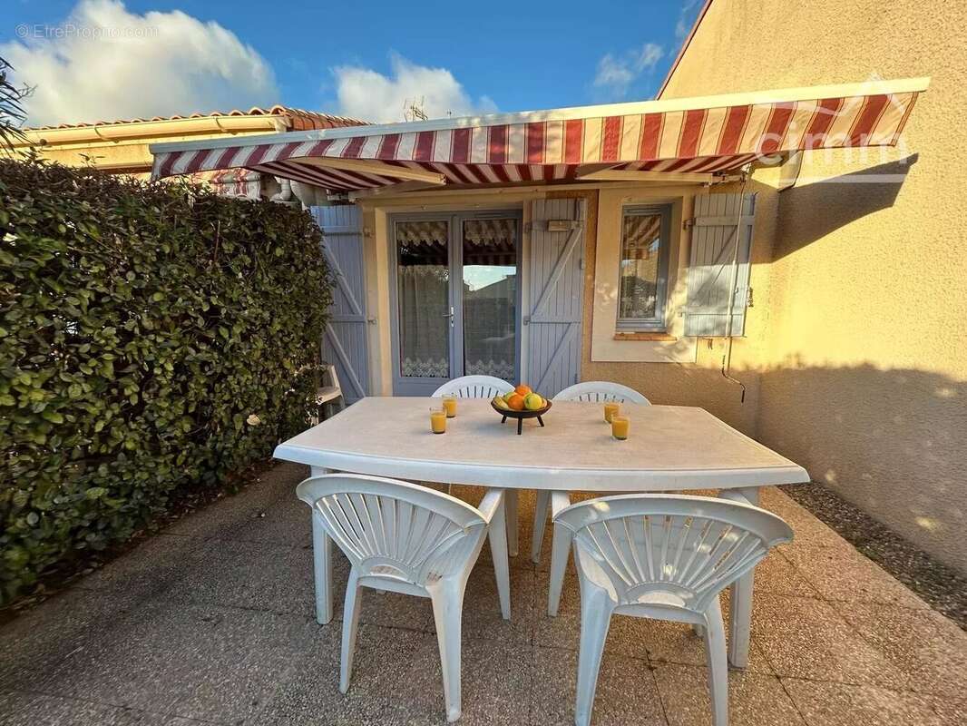 Pavillon en résidence avec piscine - photo 12