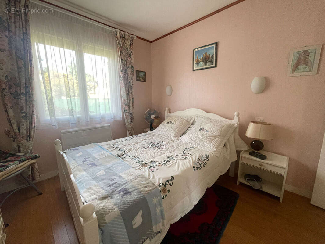 Maison à LE PERRAY-EN-YVELINES