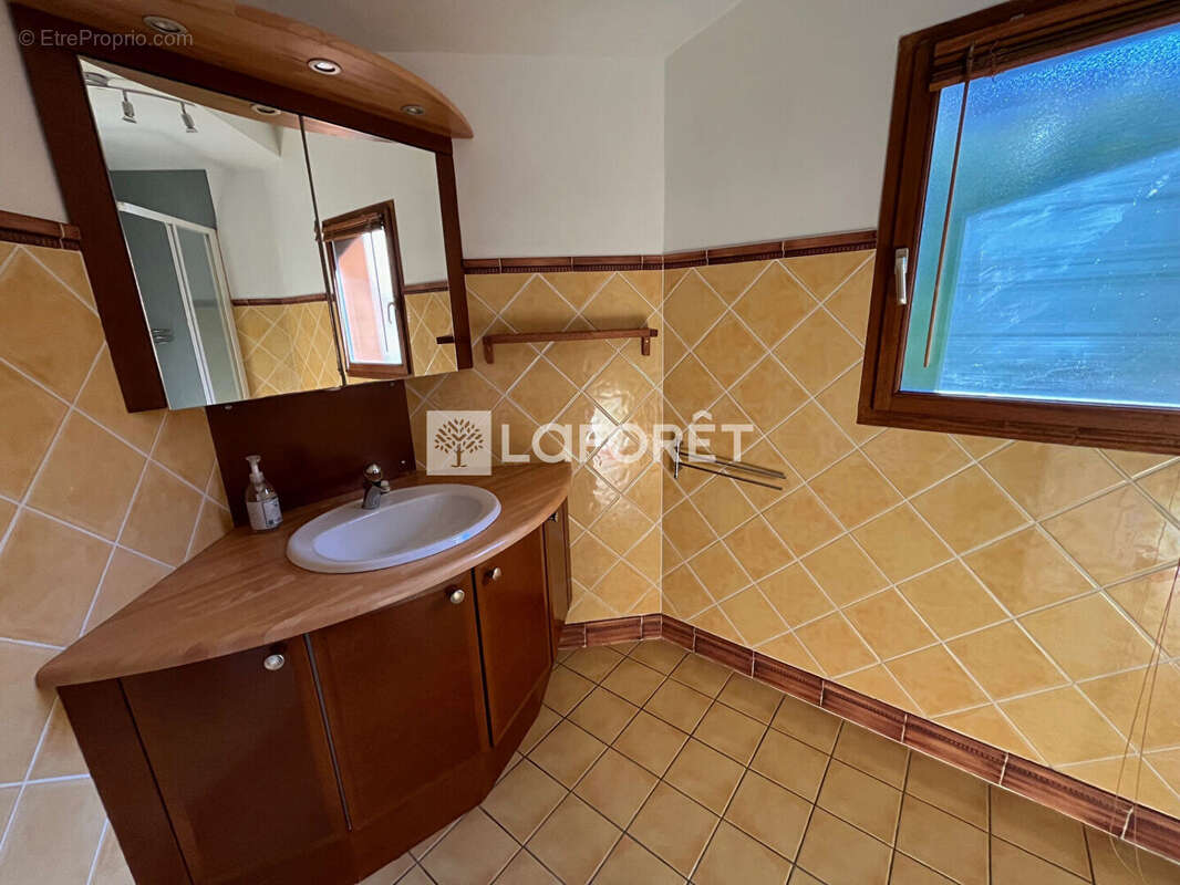 73210 La Plagne Tarentaise Belle maison T6 avec terrasse, garage, jardin - photo 11