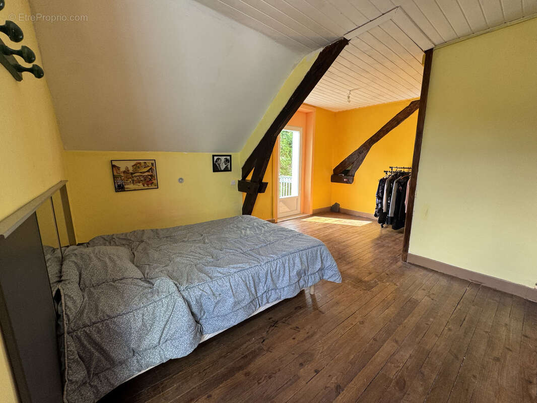Maison à Ussel en CORREZE - photo 6