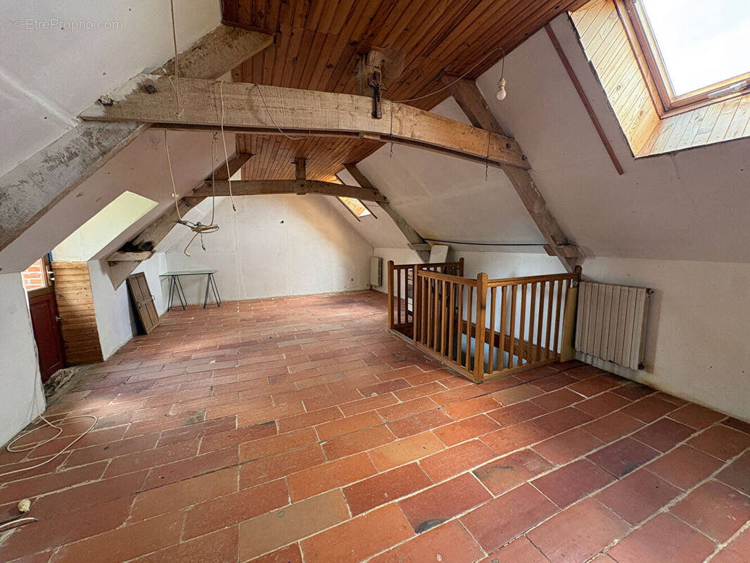 Maison à THOUARCE