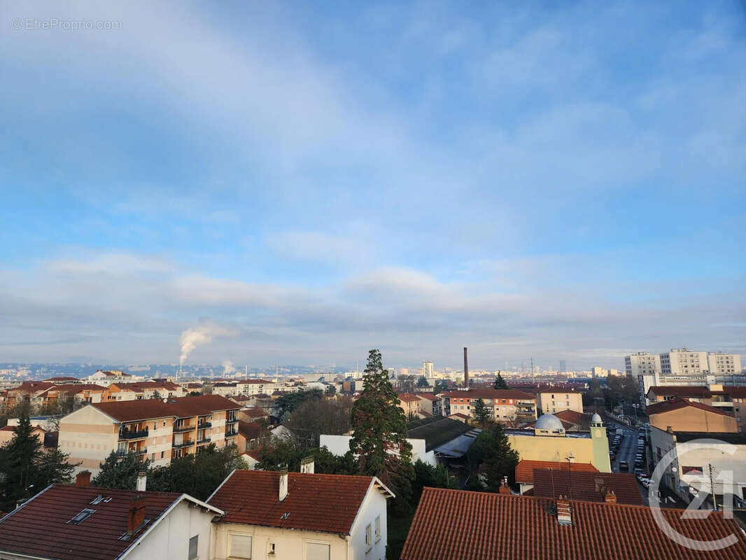 Appartement à SAINT-FONS