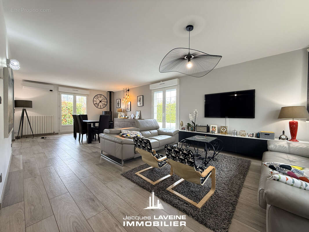 Maison à CORNY-SUR-MOSELLE