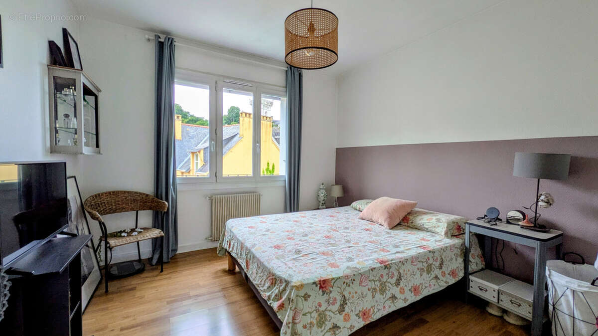 Bel appartement T4 de 86 m2 proche du centre ville en exclusivité - photo 7