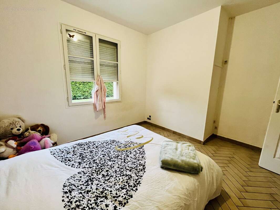 Maison spacieuse de 3 chambres avec jardin et piscine - photo 9