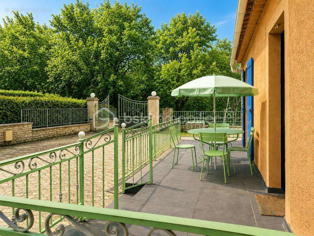 Maison à GARGAS
