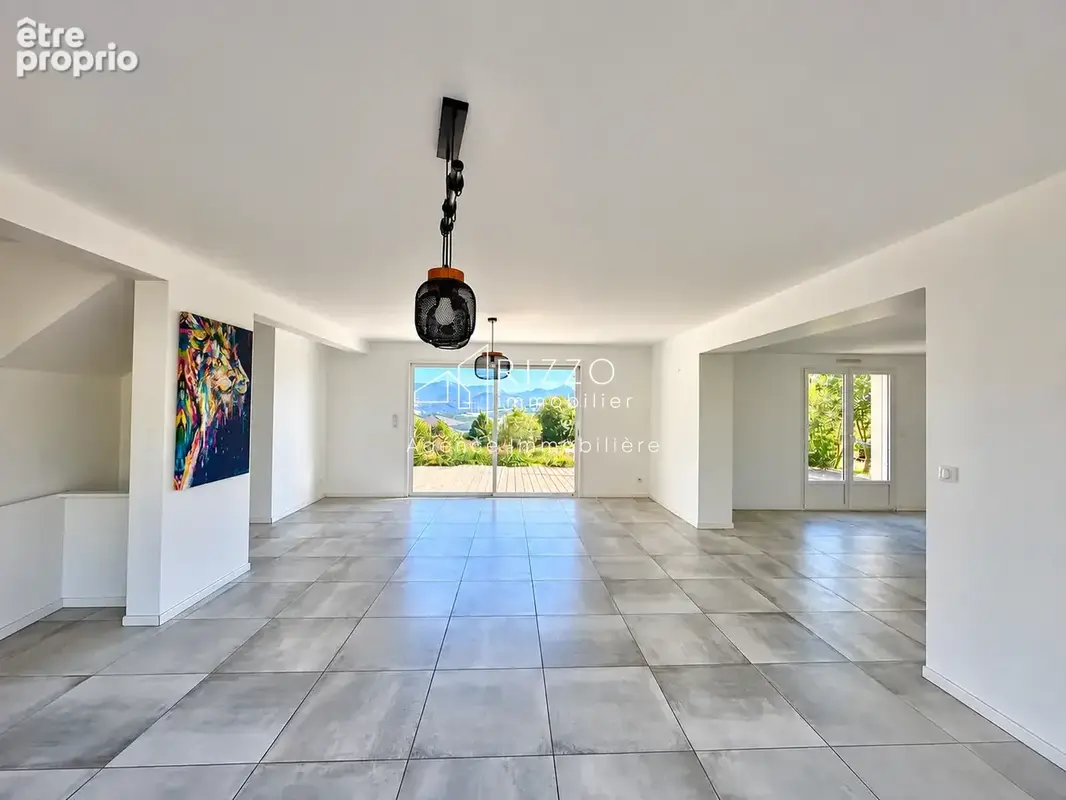 CHAVANNAZ   Maison familiale récente de 136 m2 avec jardin de 1 200 m2, vue dégagée et environnement privilégi - photo 3