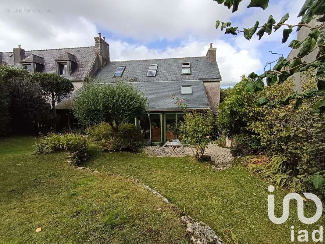 Photo 3 - Maison à LOCRONAN
