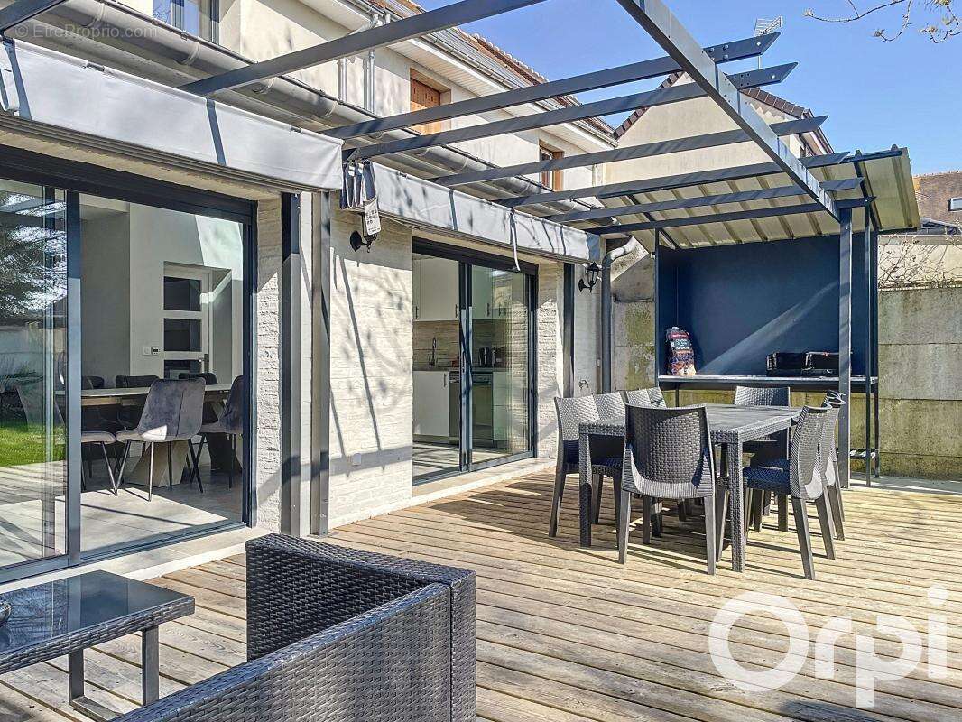 Maison à LONGJUMEAU