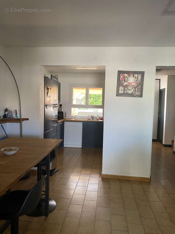 Maison traversante r+3 renovee - photo 3
