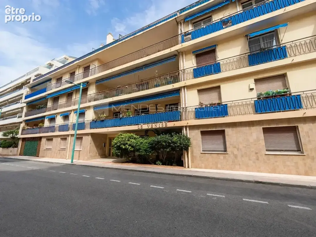 À vendre appartement à menton 3 pièces terrasse proche de la mer - photo 11