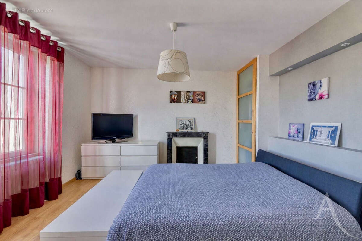 Maison centre ville - photo 7